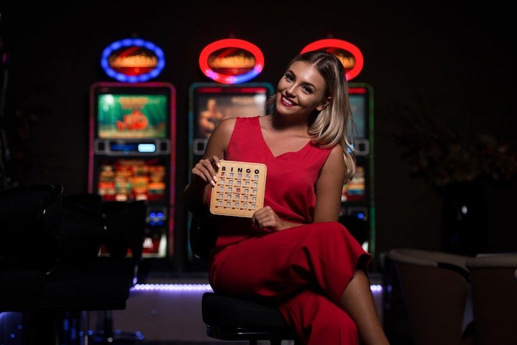 me5 game Main Event Tables
